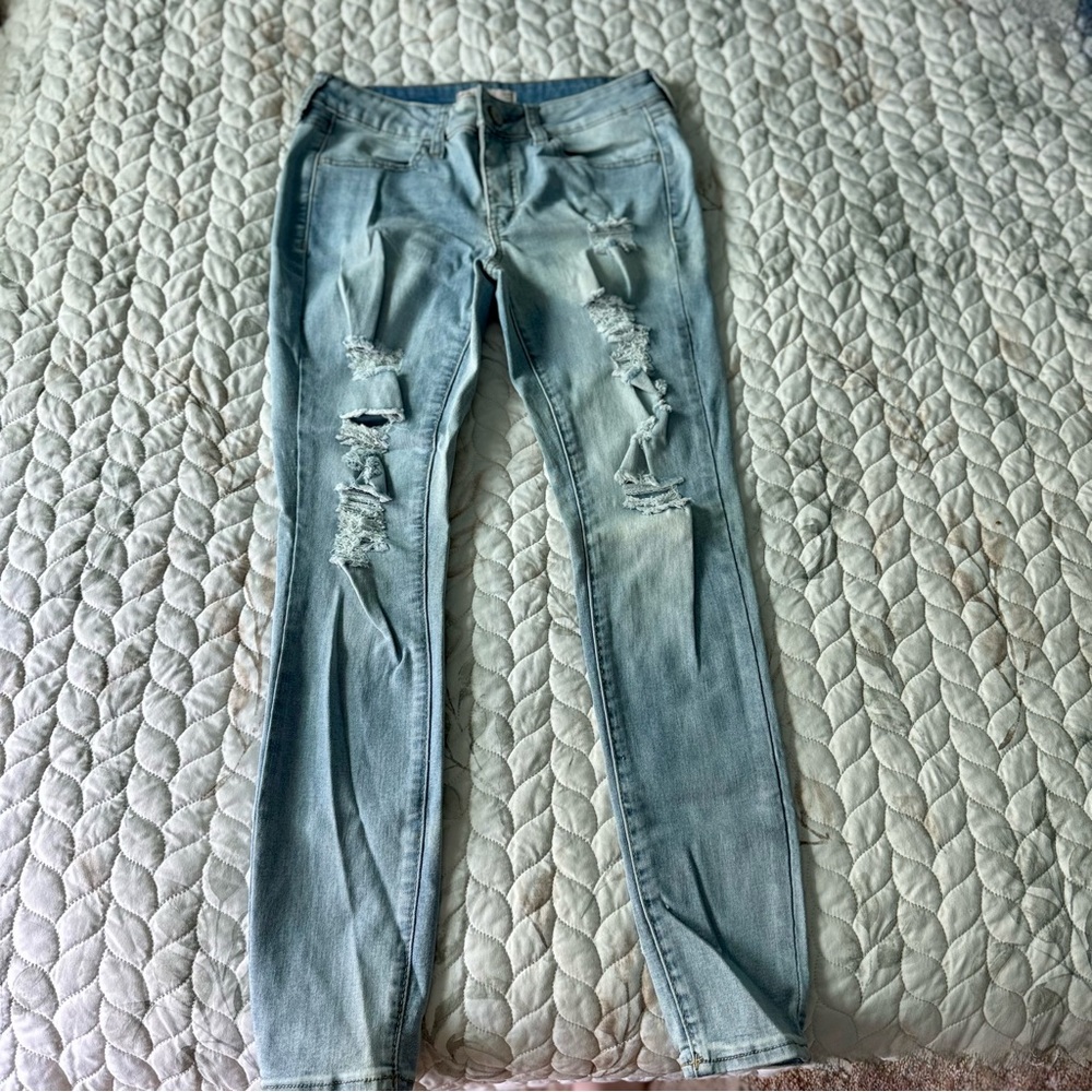 SO Faded Blue Ripped Skinny Jeans